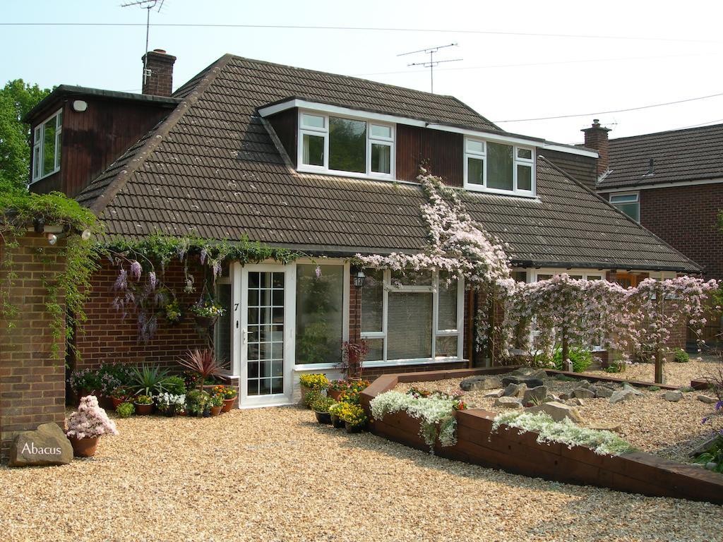 Abacus Bed And Breakfast, Blackwater, Hampshire Camberley Zewnętrze zdjęcie